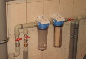 Установка проточного фильтра для воды в Каспийске